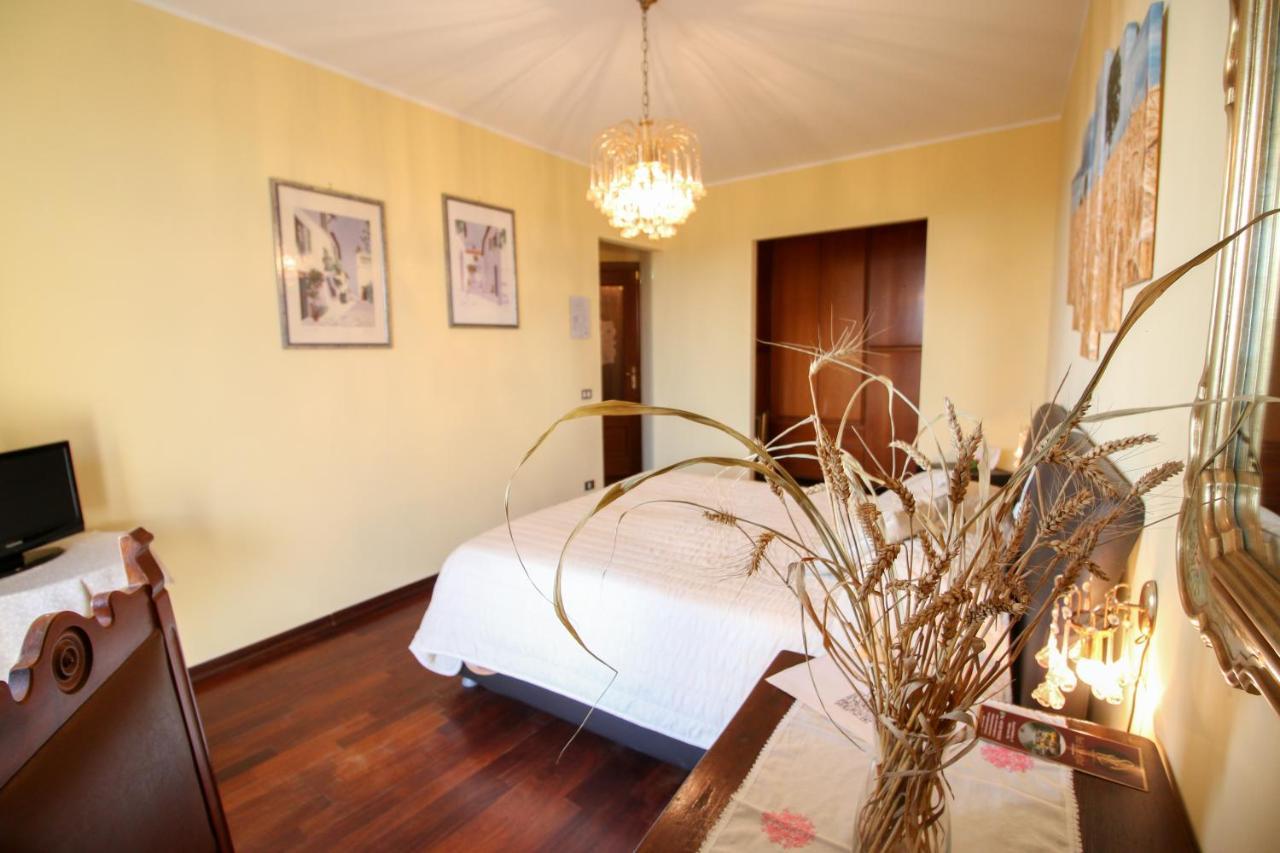 Spighe Paglia E Girasole Bed & Breakfast Candia Canavese Exterior photo